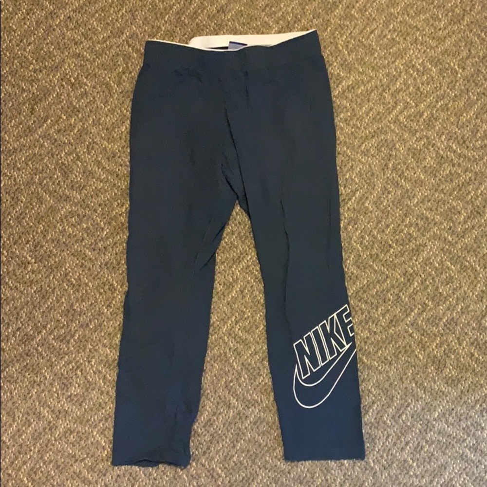 Nike Crop Leggings
